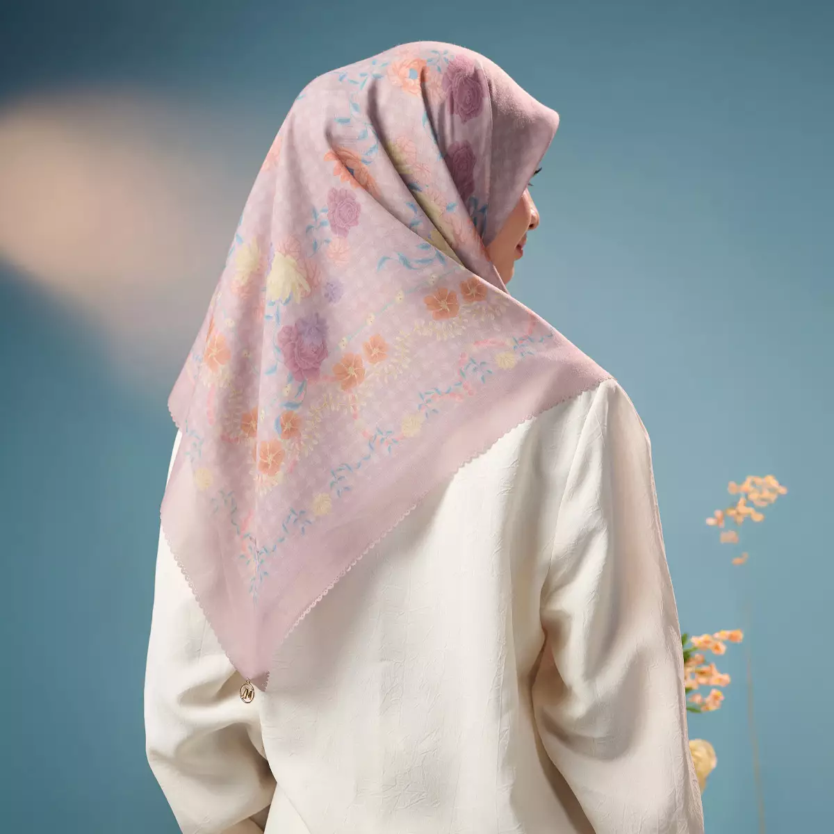 [INCLUDE HARD BOX] ZM Zaskia Mecca - Scarf Bunga Pertiwi Edisi Dewi Sartika Dusty Purple | Material Voal Alaska Premium | Hijab Motif Segi Empat