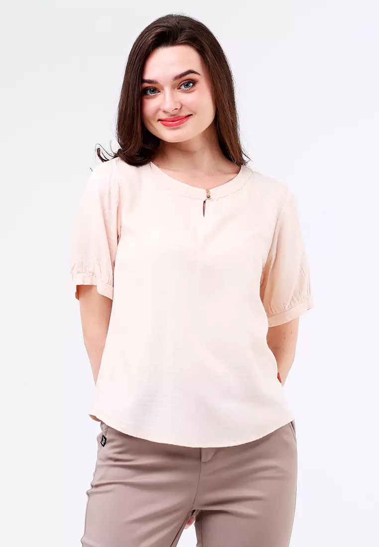 Short Sleeves Roundneck Blouse