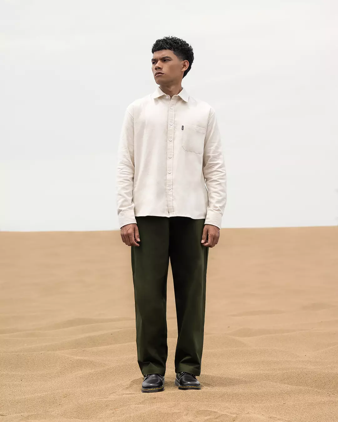 Gloaming Kemeja Fit Lebar Premium Breathable & Stylish Cream