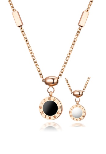 Buy Celovis Celovis Emma Round Roman Numeral Reversible Pendant Necklace 2021 Online Zalora Singapore