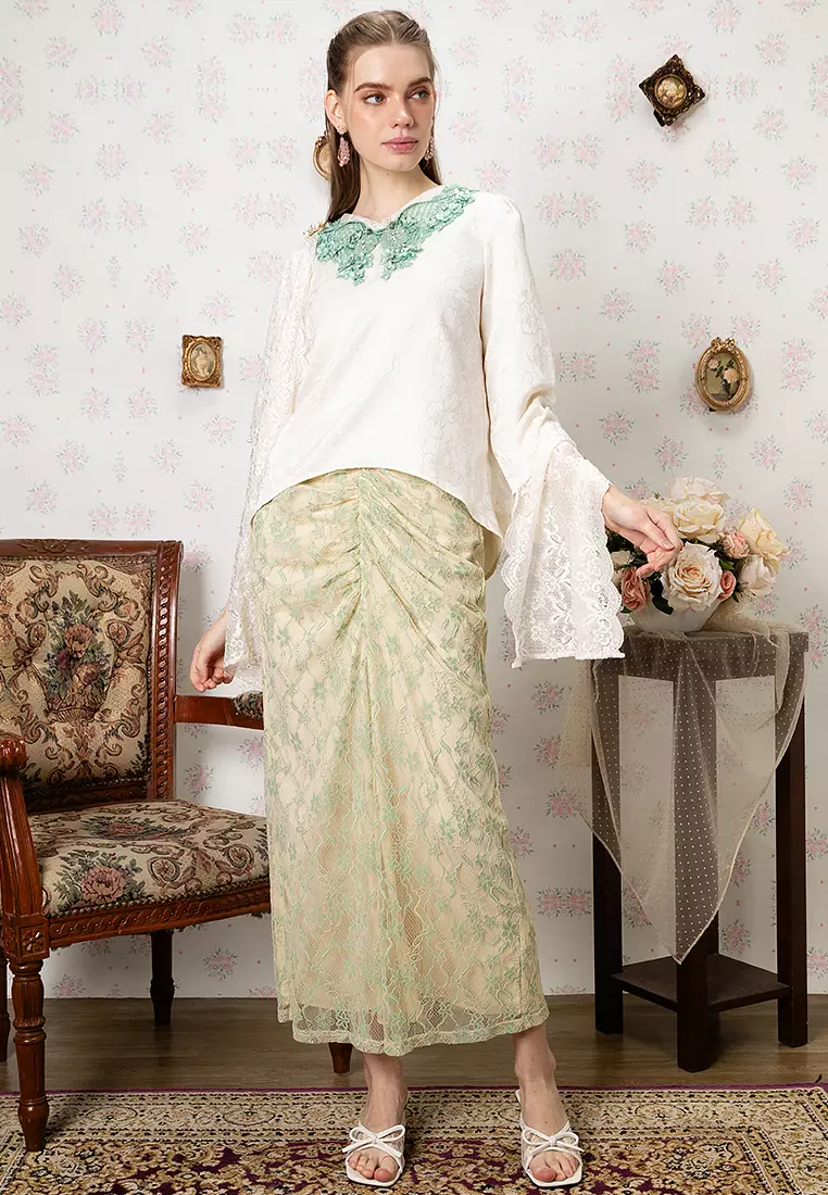RIANI KURUNG KEDAH WITH SELENDANG SET