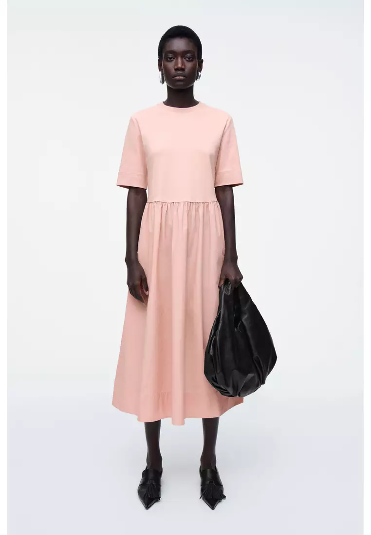 Buy COS CONTRAST-PANEL MIDI DRESS 2025 Online ZALORA