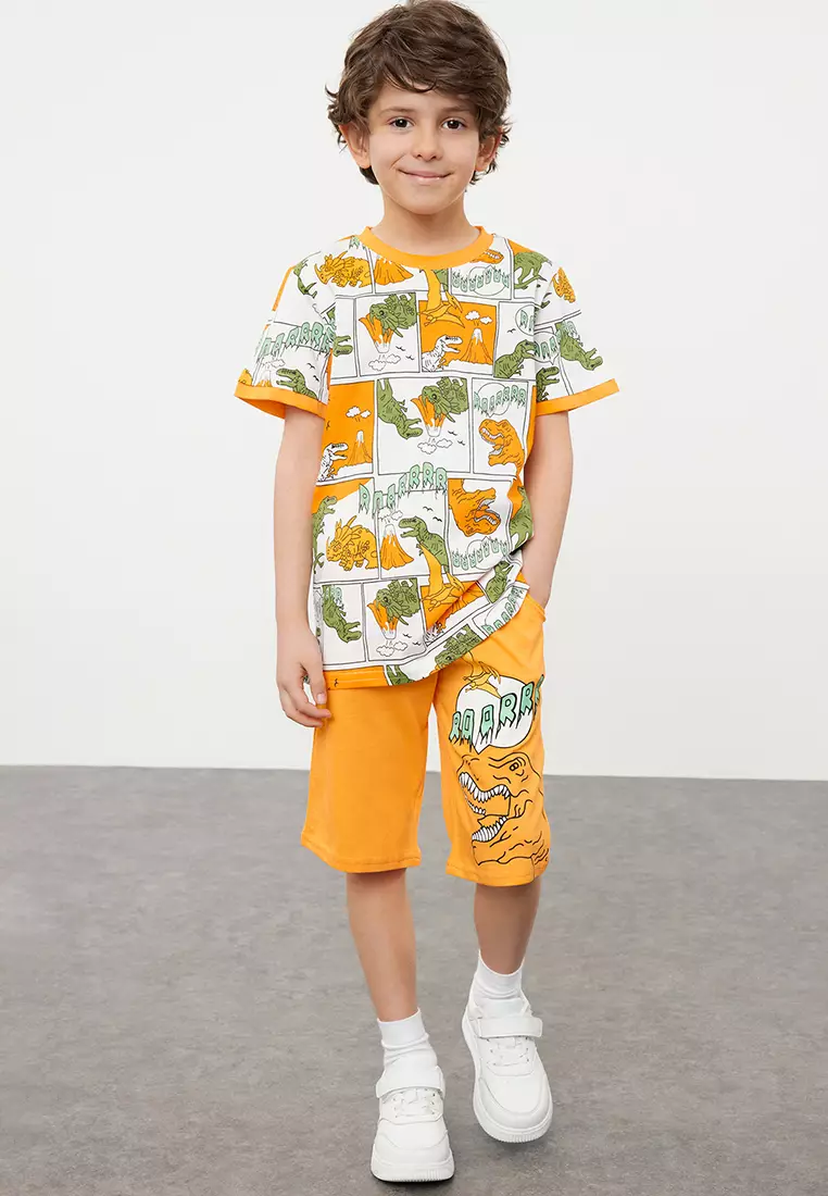 Round Neck T-Shirt & Shorts Set