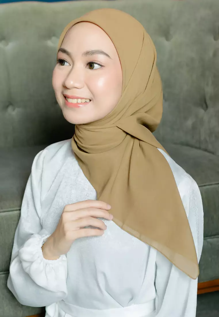 Mara Plain Paris Olive Sheen