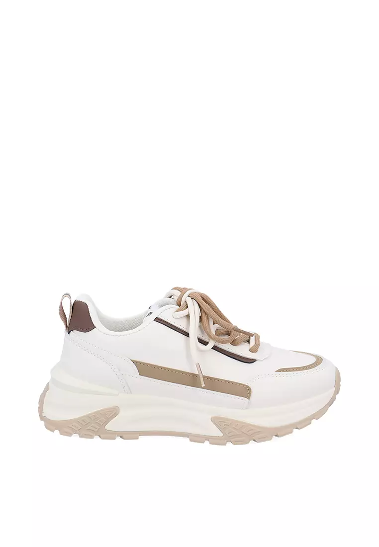 Discount on Carlo Rino  shoes - SKU: Medium Brown City Walker Sneakers