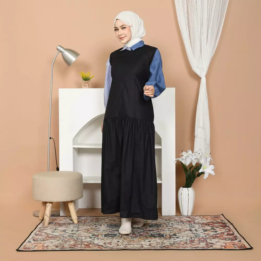 Laluna Dress - Black M19552 R89S2