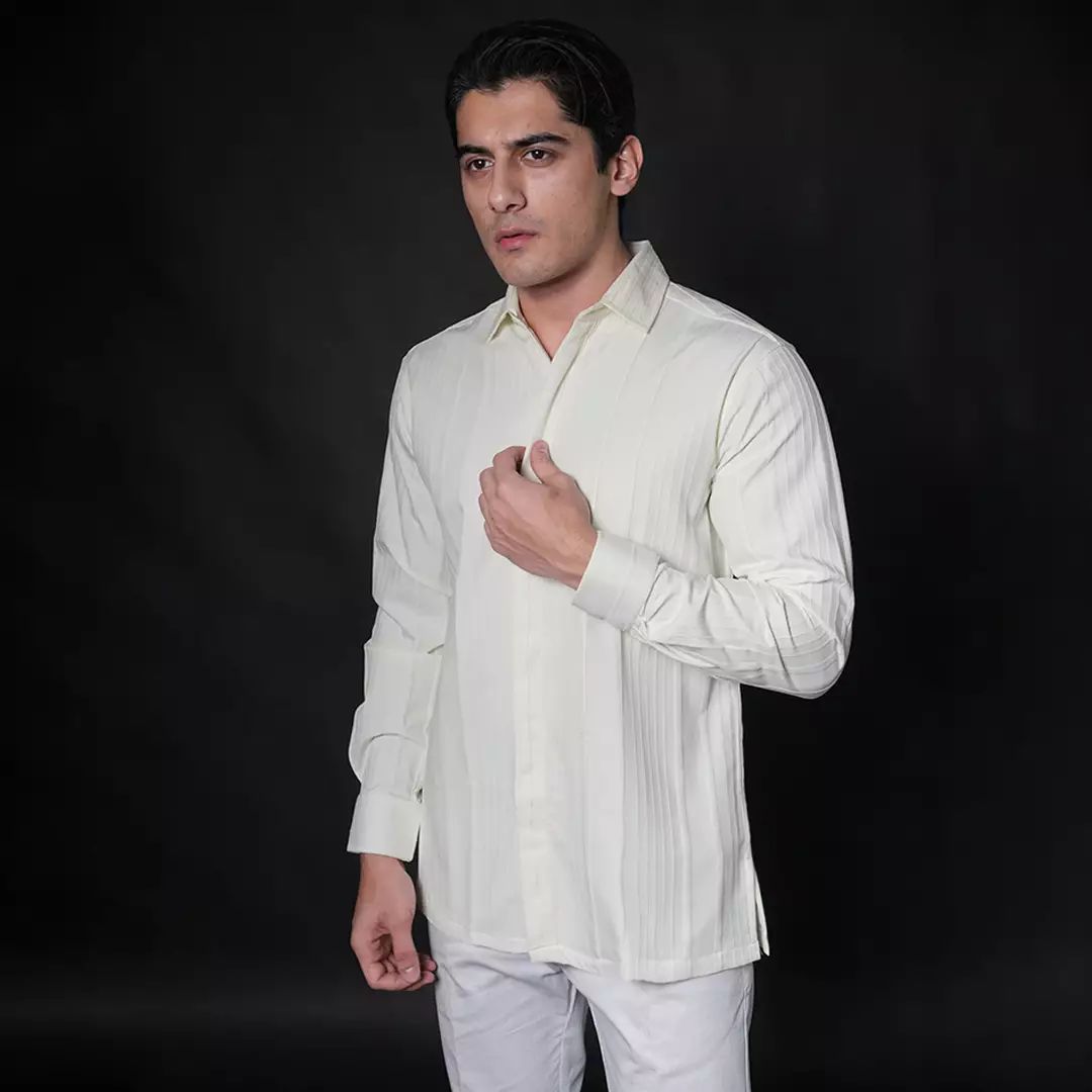 Casella Kemeja Pria Lengan Panjang Strech Naviel Stripe Design 7764 Off White