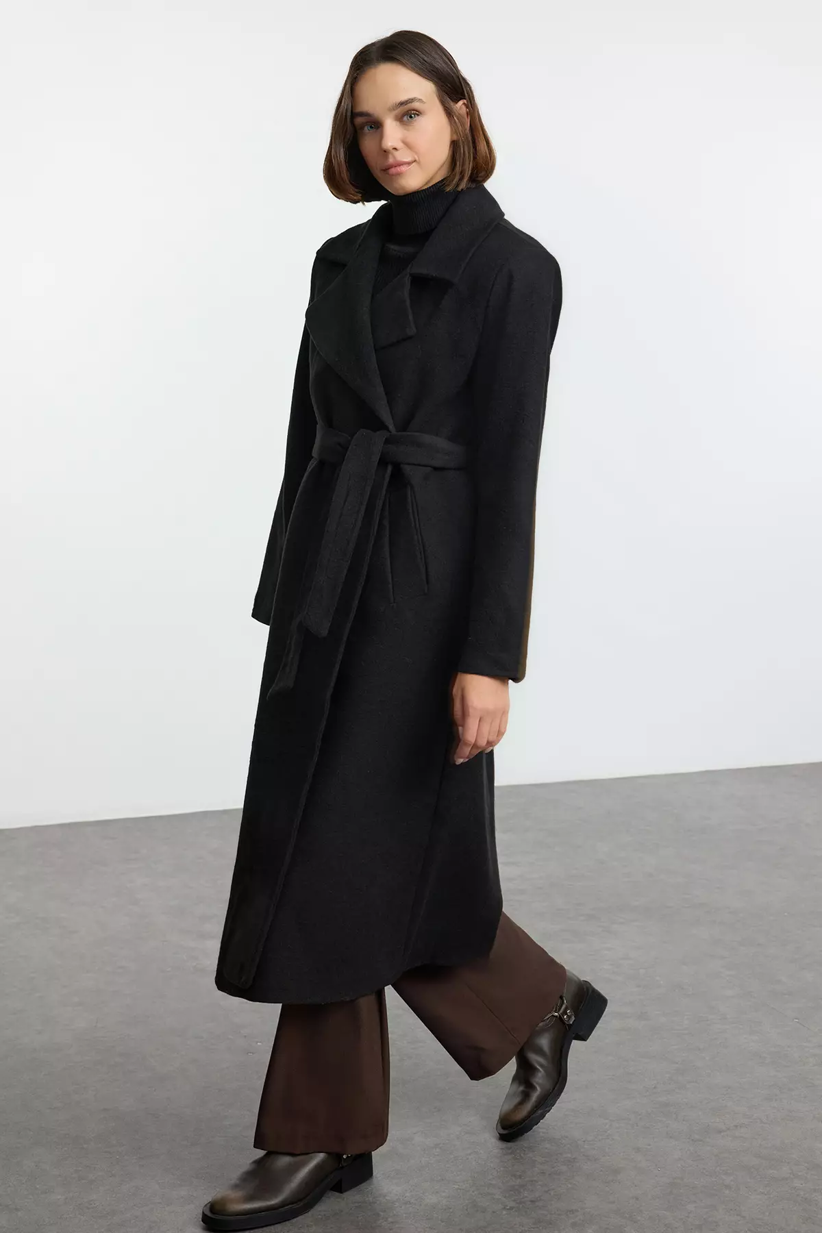 Black Belted Regular Wool Long Coat Formal Lined Coat TWOAW25KB00100