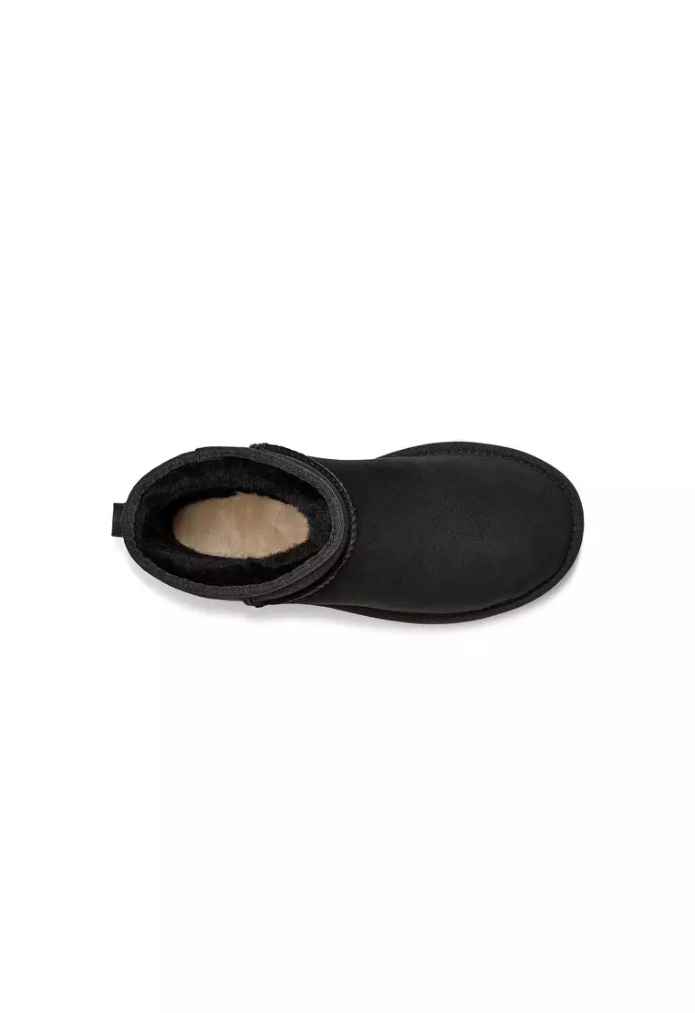 UGG UGG CLASSIC MINI IIUGG BLACK 2026 | Buy UGG Online | ZALORA