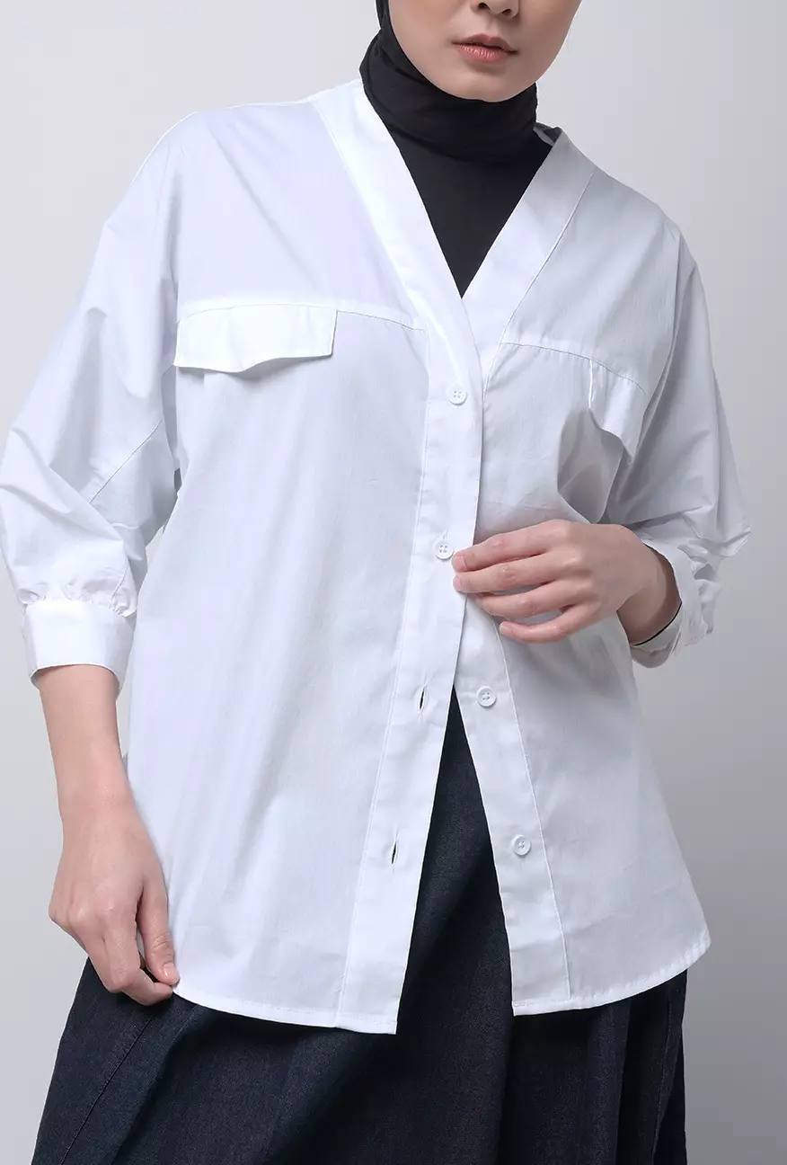 Kemeja Wanita Raven Offwhite