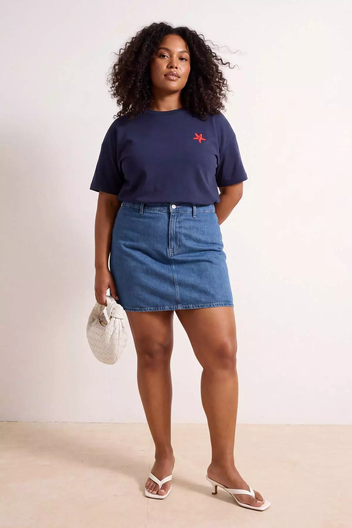 Navy Blue Embroidered Oversize/Wide Fit Crew Neck Knitted Plus Size T-Shirt Tbbss26Bf00018