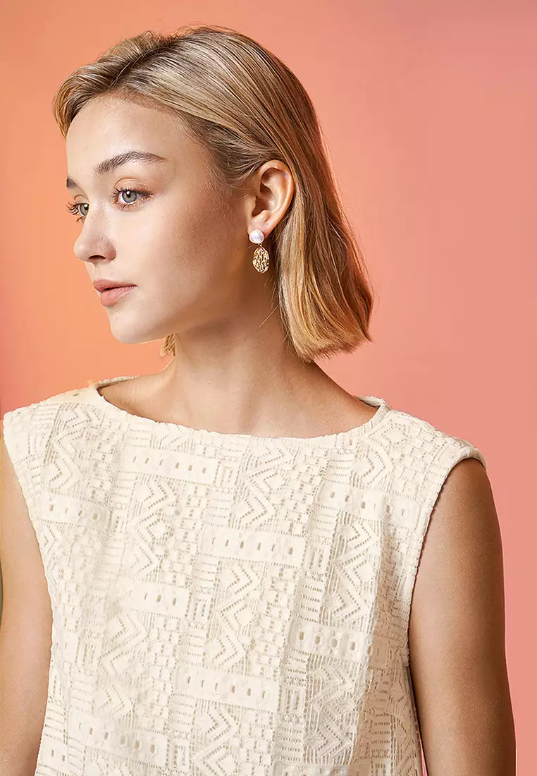 Boat Neck Lace Shift Dress