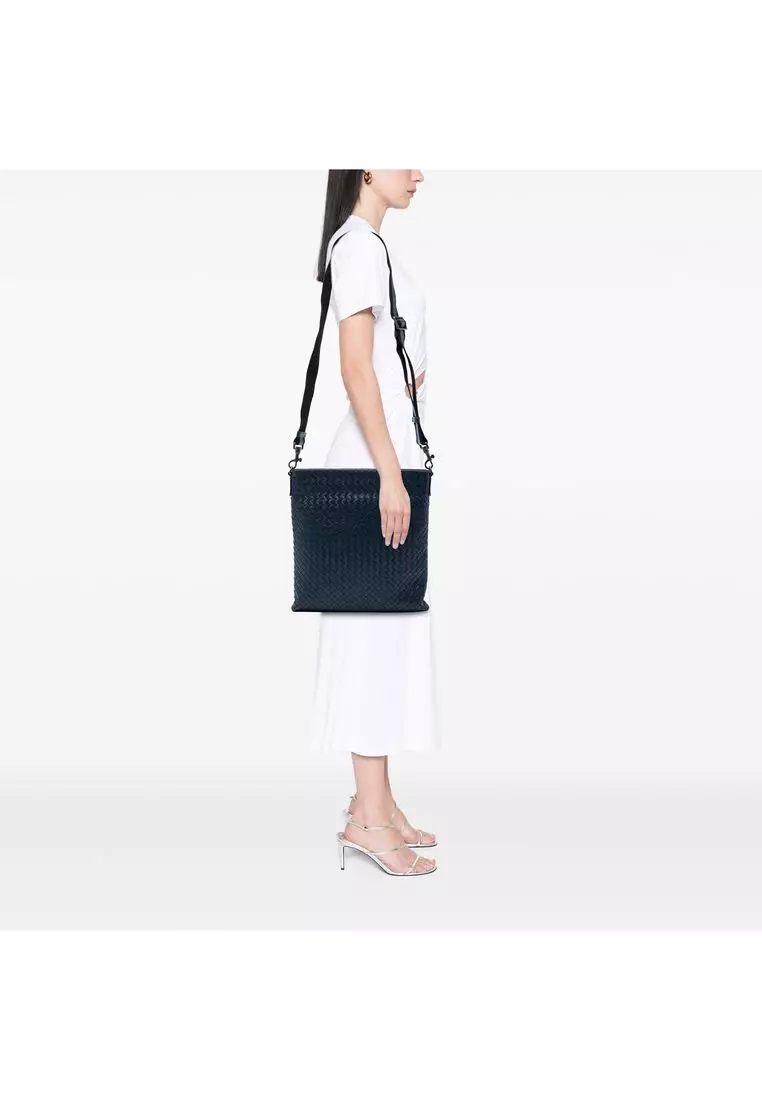 Pre-Loved Bottega Veneta Nappa Intrecciato Vn Crossbody