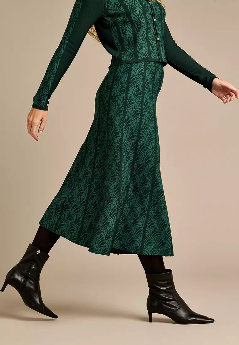 Katie Navy Knitted Jacquard Skirt