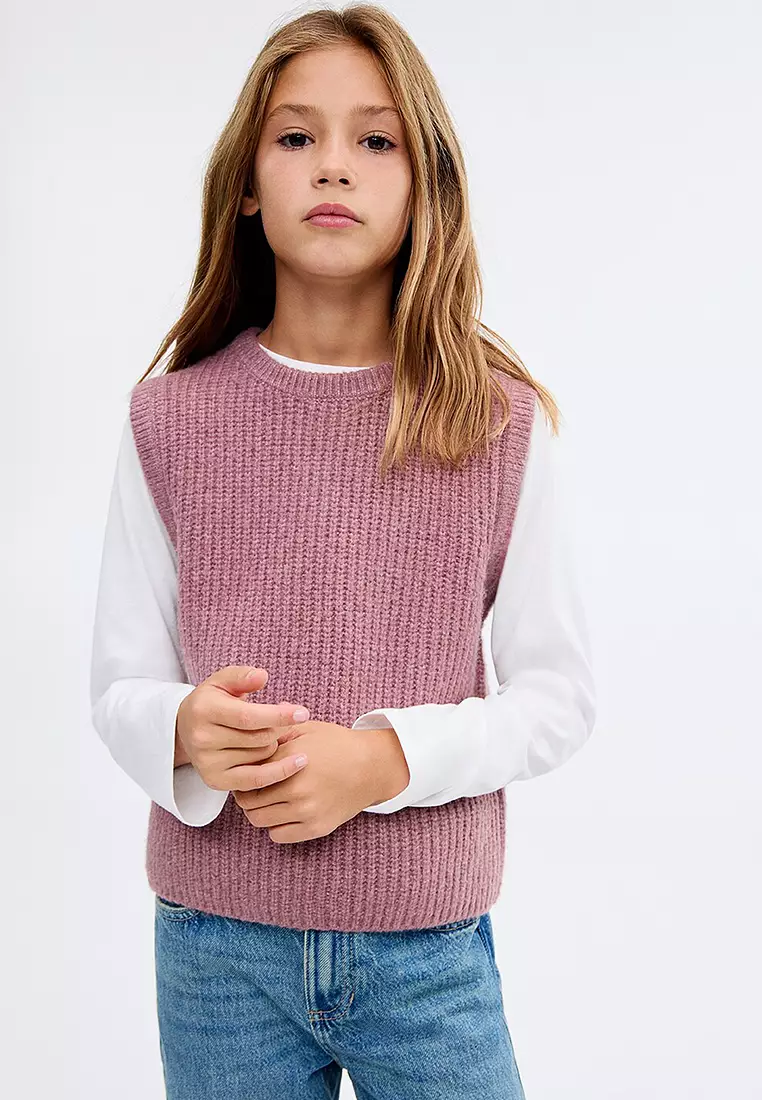 Knitted Vest