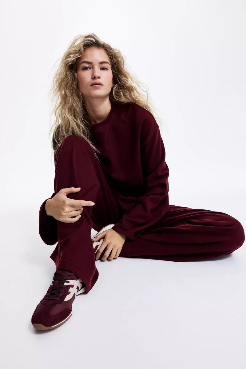 2-piece jersey top and trousers set