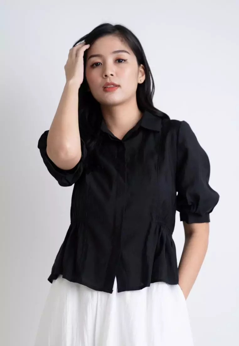 ELEGANT COTTON BLEND BLOUSE WITH PLEATED DETAILS