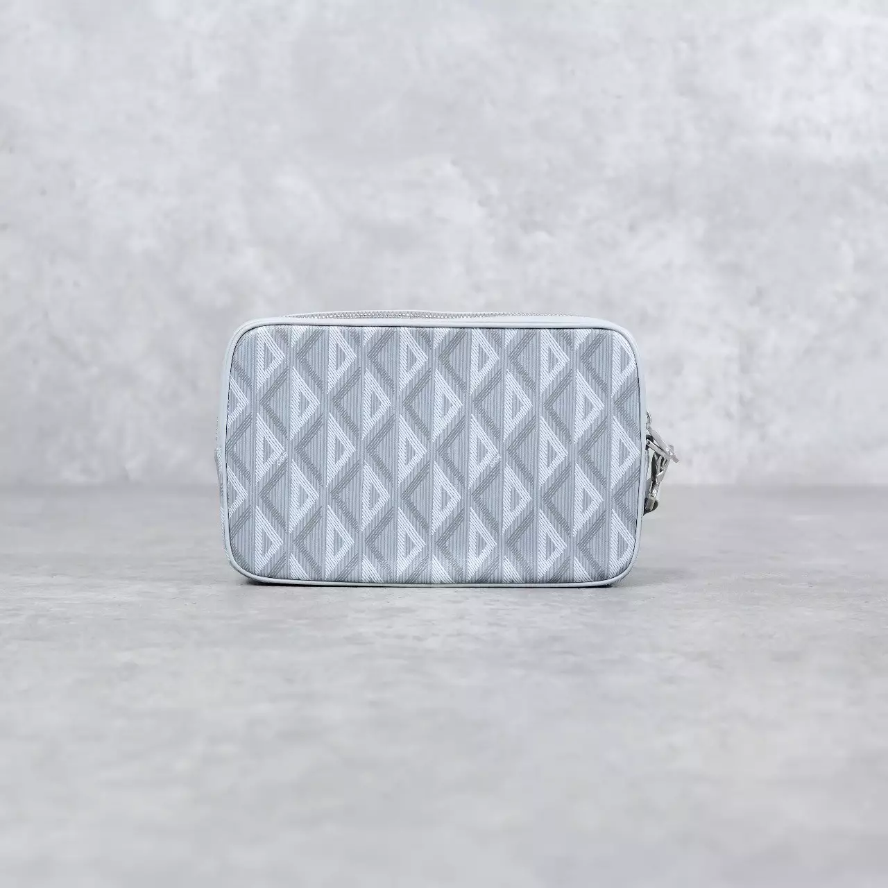 Tas CHRISTIAN DIOR DIAMOND PATTERN GREY KASAI POUCHETTE CLUTCH WITH HANDLE 100% ORIGINAL