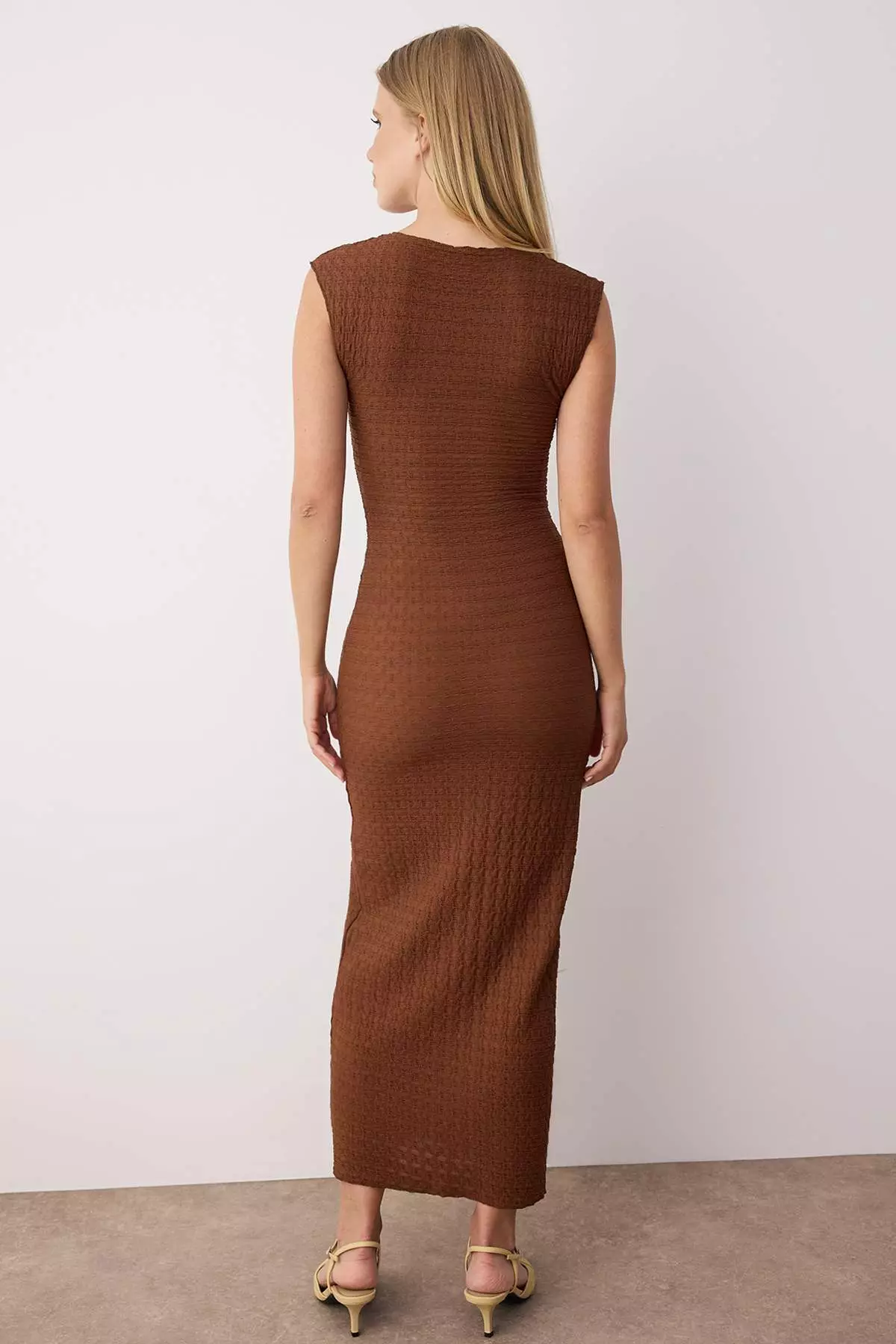 Brown Textured Fitted/Slim Fit Moon Sleeve Stretch Knitted Midi Pencil Dress