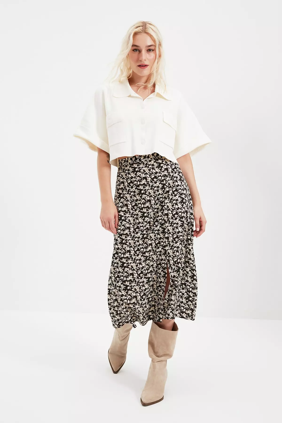 Slit Midi Skirt