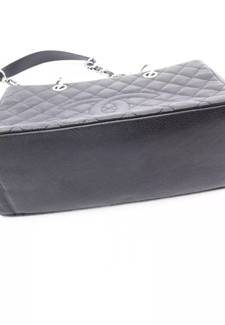 Pre-Loved Chanel matelasse grand shopping GST chain shoulder bag chain tote bag Caviar skin black silver hardware