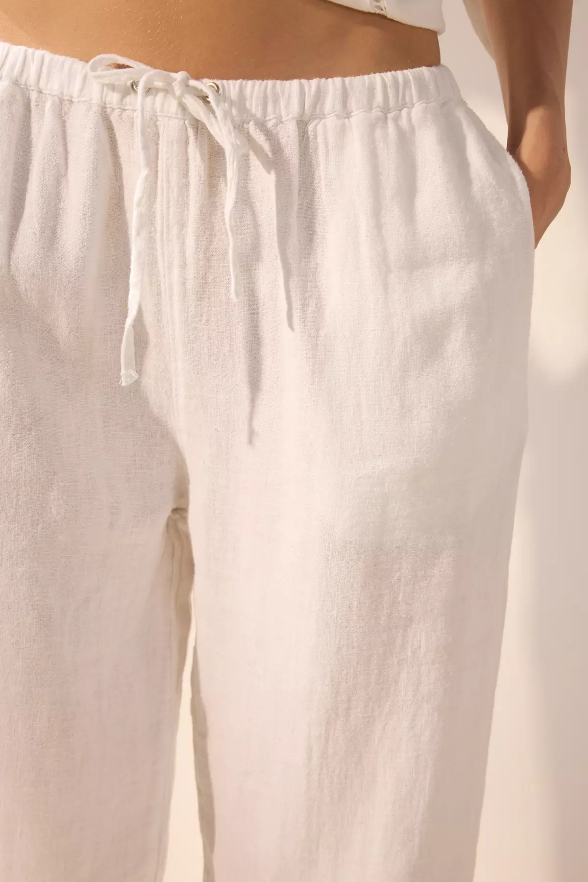 White 100% Linen Waist Elastic Normal Waist Wide Leg Trousers TWOSS25JE00244