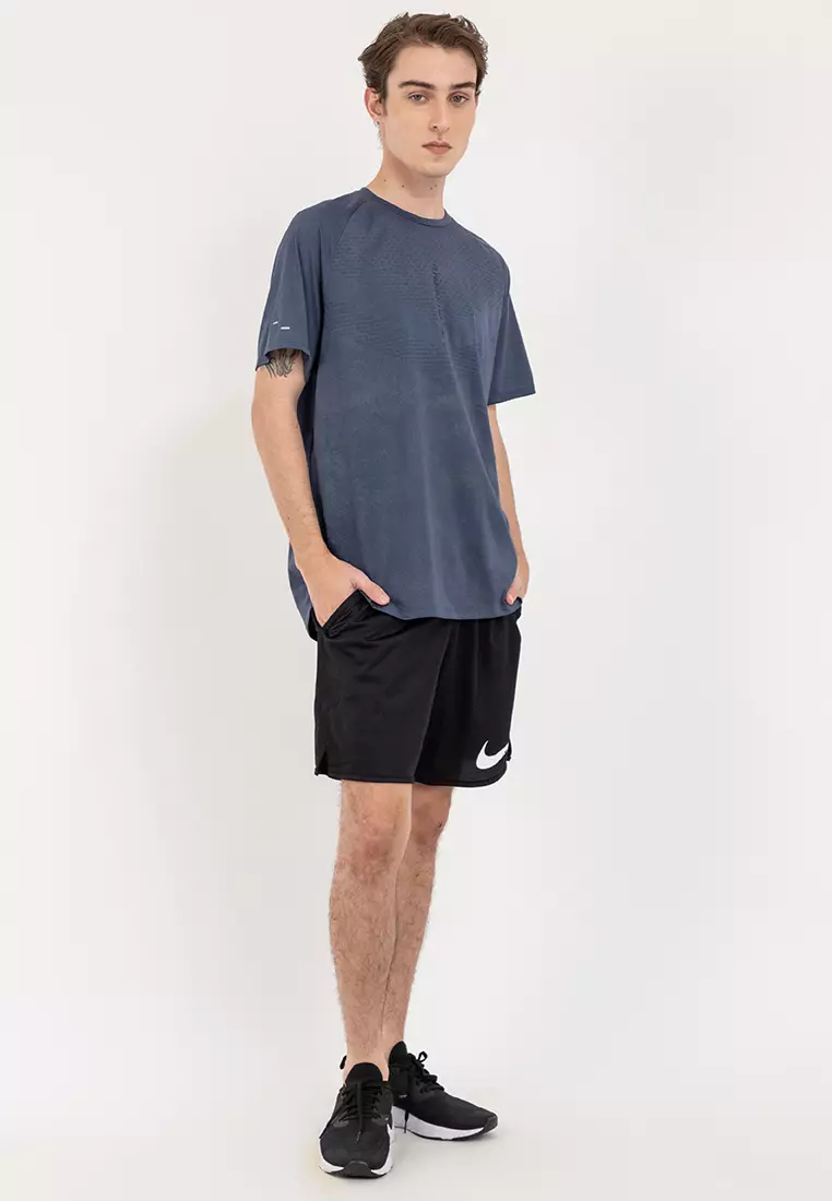 Dri-Fit Advantage Stride Short Sleeve Top