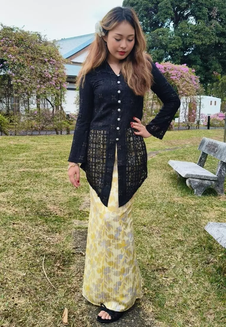 Loveaisyah Black Checkered Lace Kebaya Top & Floral Chiffon Skirt Hari Raya