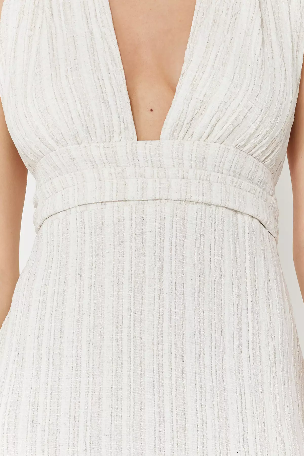 Ecru Maxi Woven Back Low-Cut Linen Blended Beach Dress