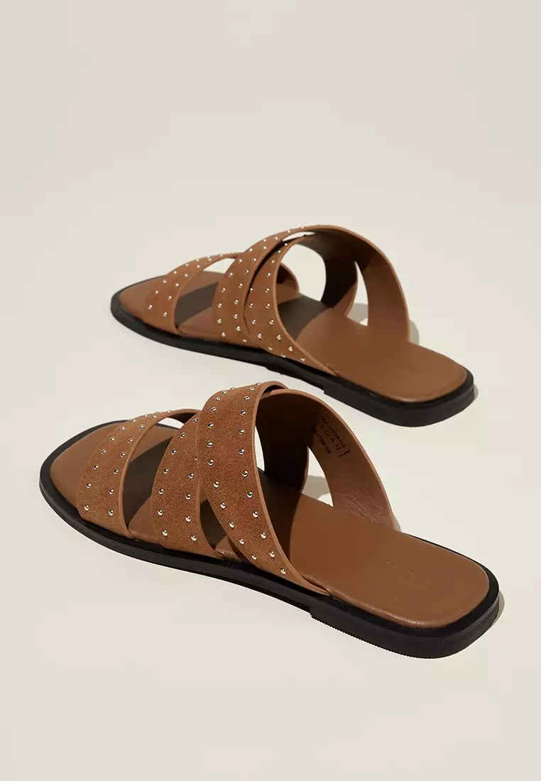 Margot Crossover Slides