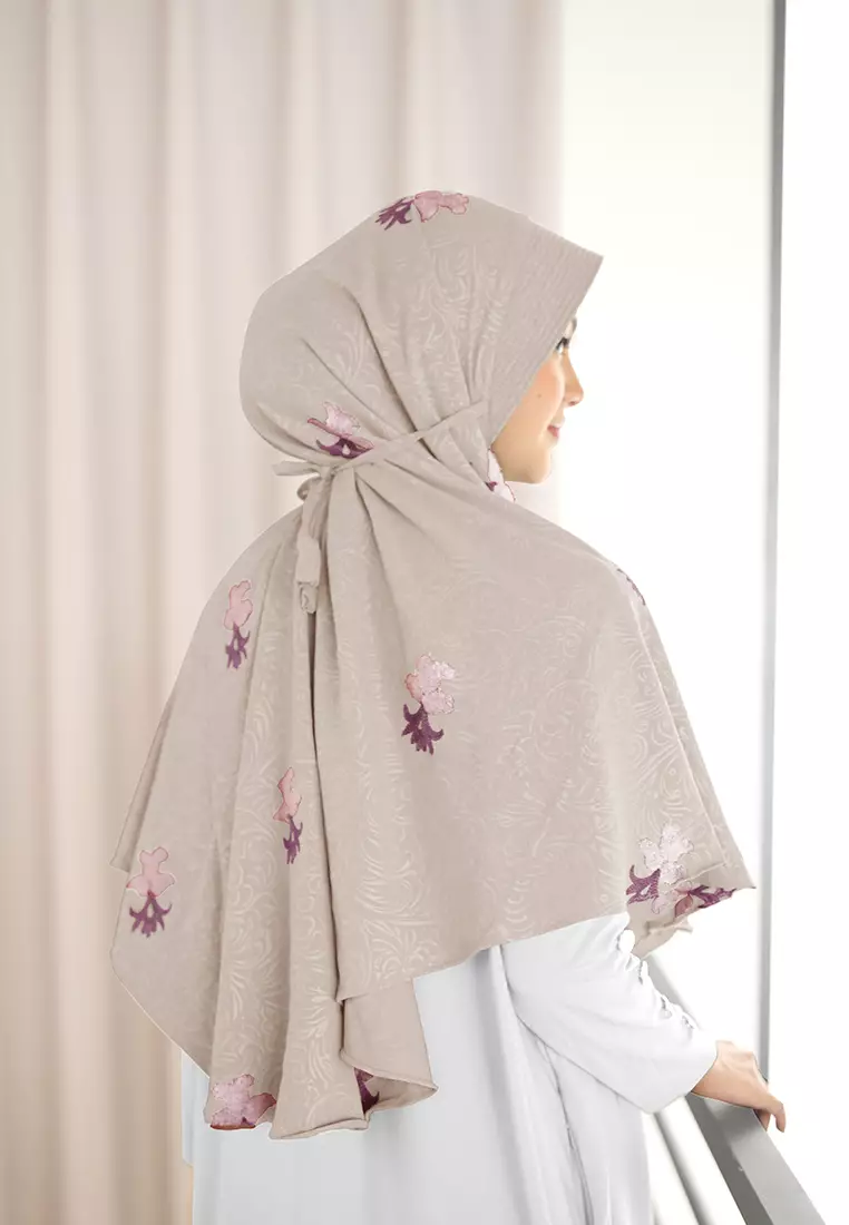 Zelena - Ghinna Bergo Embroidered | Hijab Instan Tali Airflow - Rosy Brown