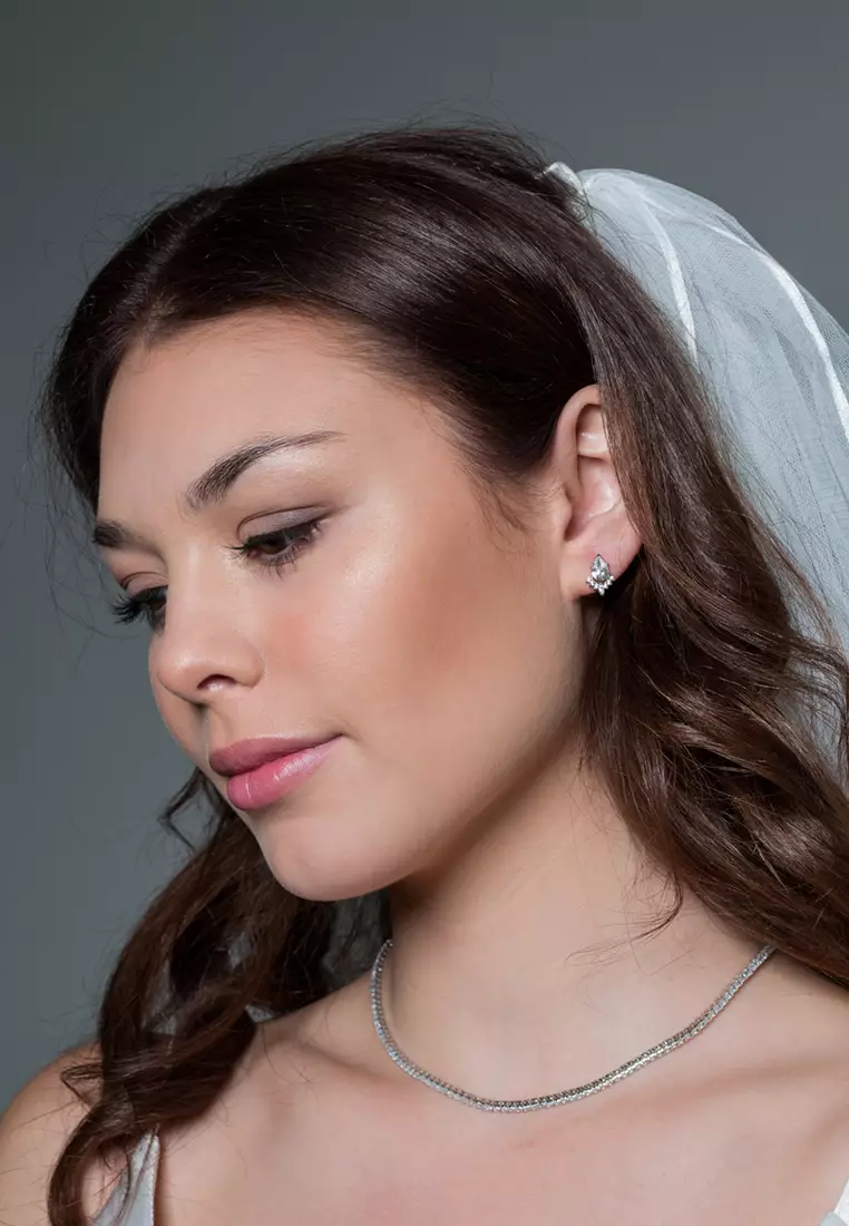 Vera necklace outlet