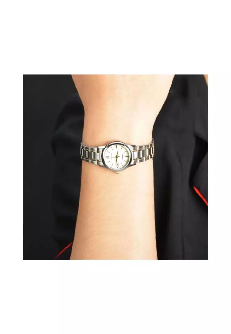 Women's Analog LTP-V002SG-9A Stainless Steel Band Gold Watch