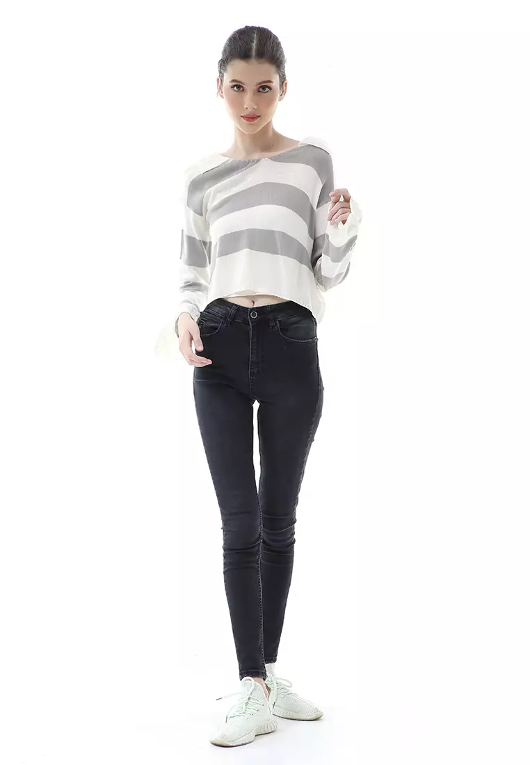 Vilia Rajut Crop Atasan Wanita Oversize Motif Stripe Garis Relaxed Fit - Abu Muda