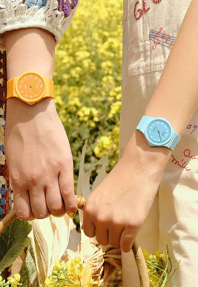 Casio MQ-24B-9B - Jam Tangan Analog Wanita - Yelllow Resin Band