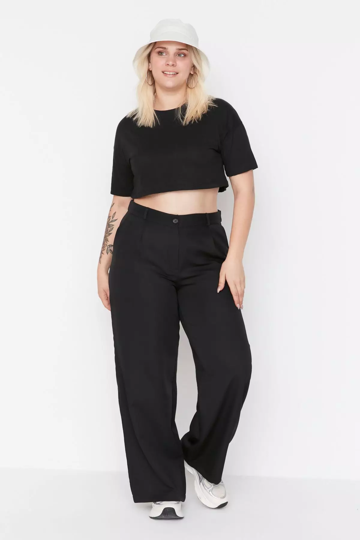 Plus Size Wide Leg Woven Trousers