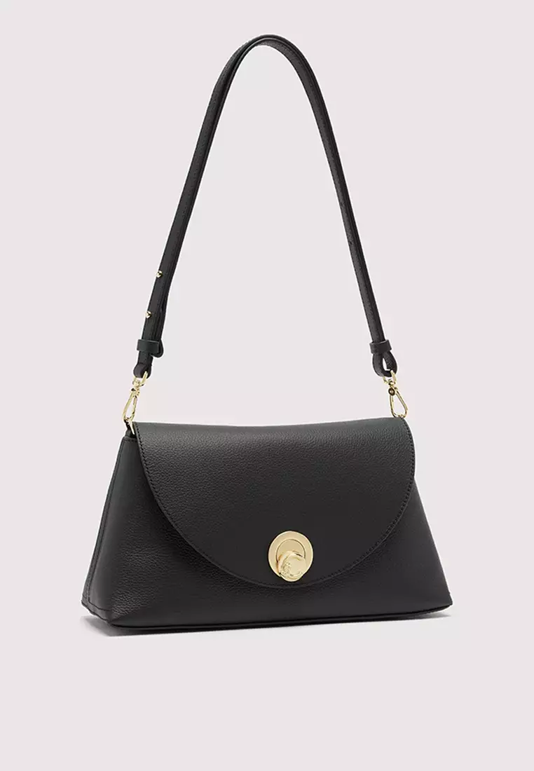 Nikla Shoulder Bag