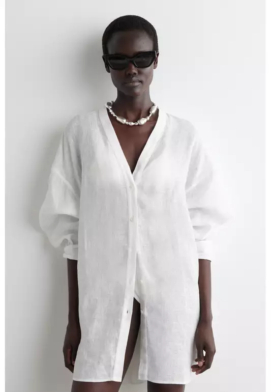 OVERSIZED LINEN V-NECK SHIRT