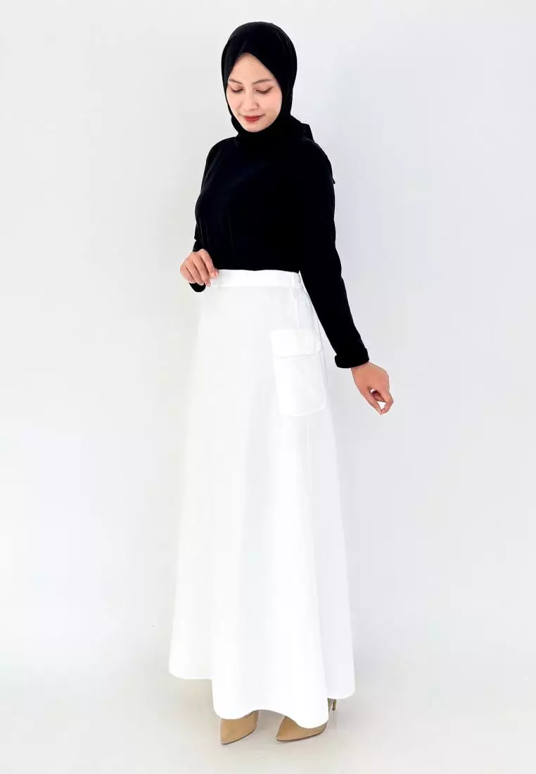 Carla Suede Skirt (Rok Panjang A-Line) PUTIH