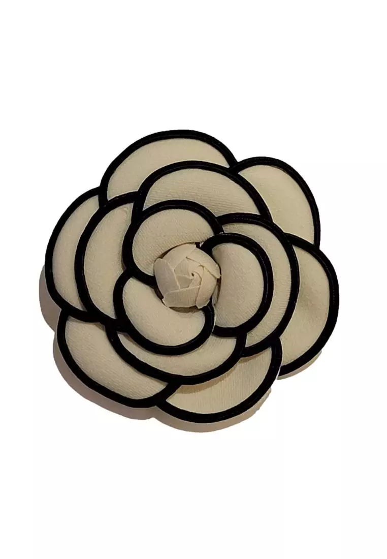 White 2025 flower brooch