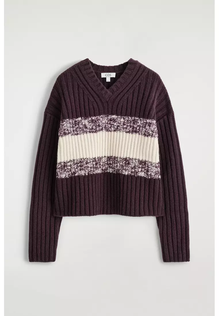 TEXTURED MERINO WOOL V-NECK JUMPER