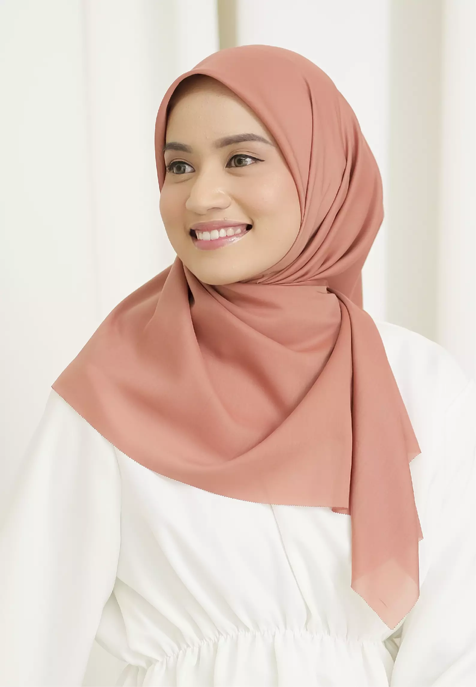 Dya Voal Peach Pearl