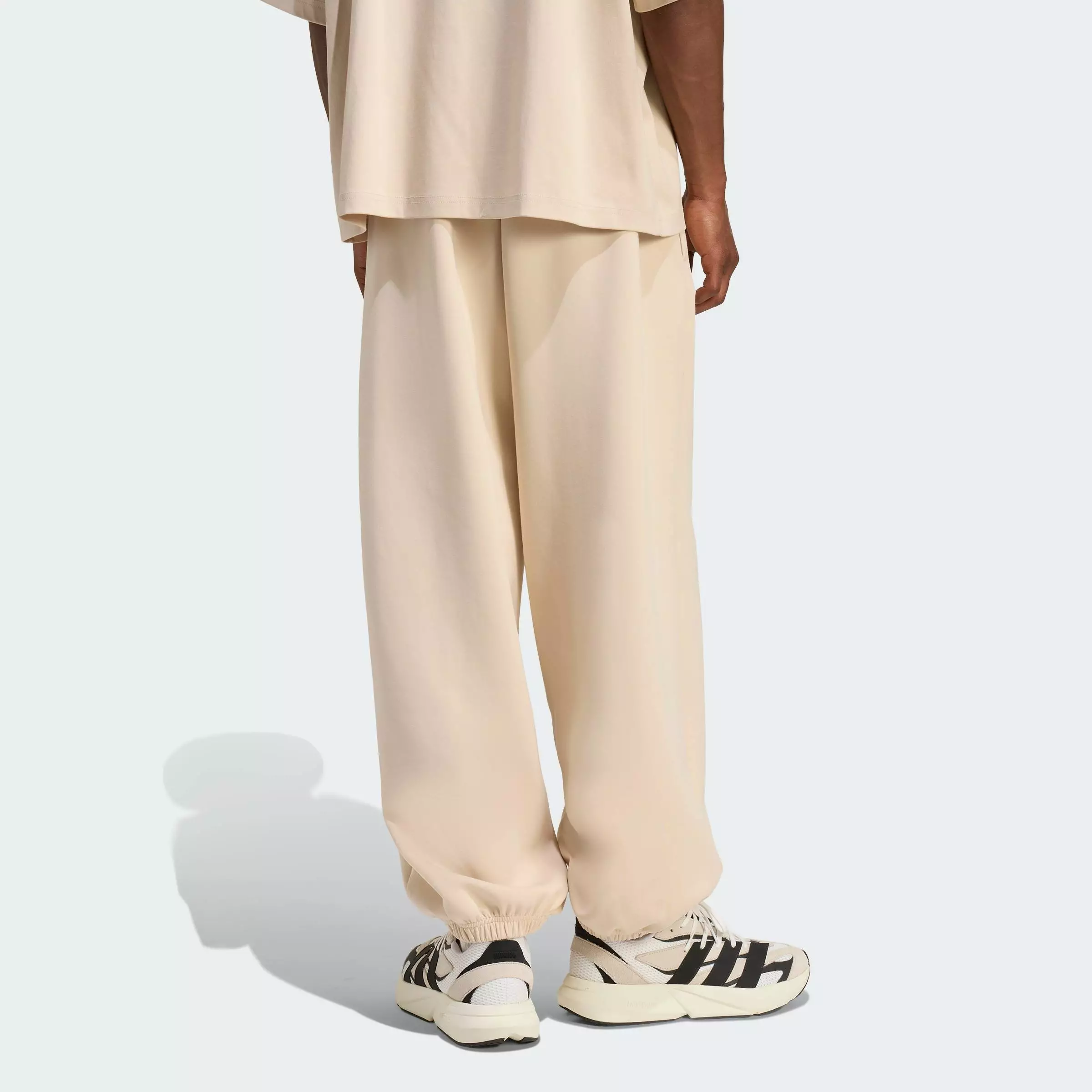 Lifestyle SOFT LUX PANTS Men Beige KF8576