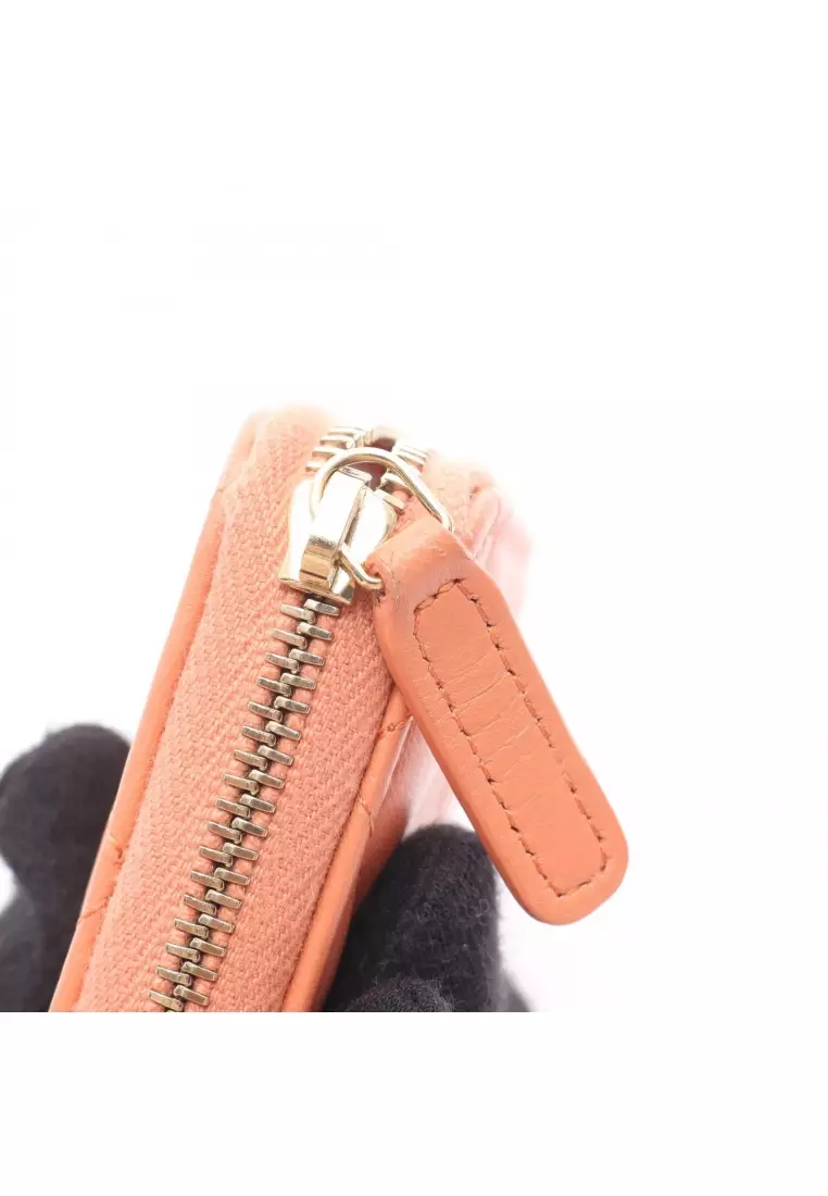 Pre-Loved Chanel matelasse coin purse lambskin pink beige gold hardware