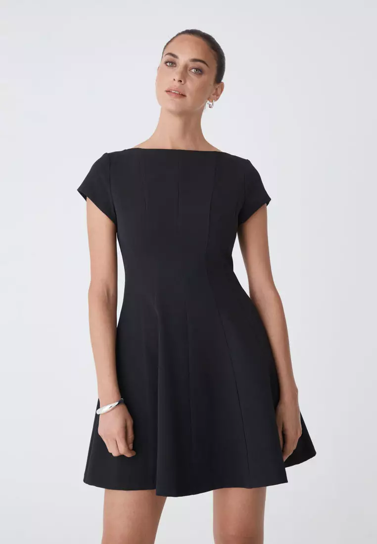 Darcy Short Sleeve Panel Dress