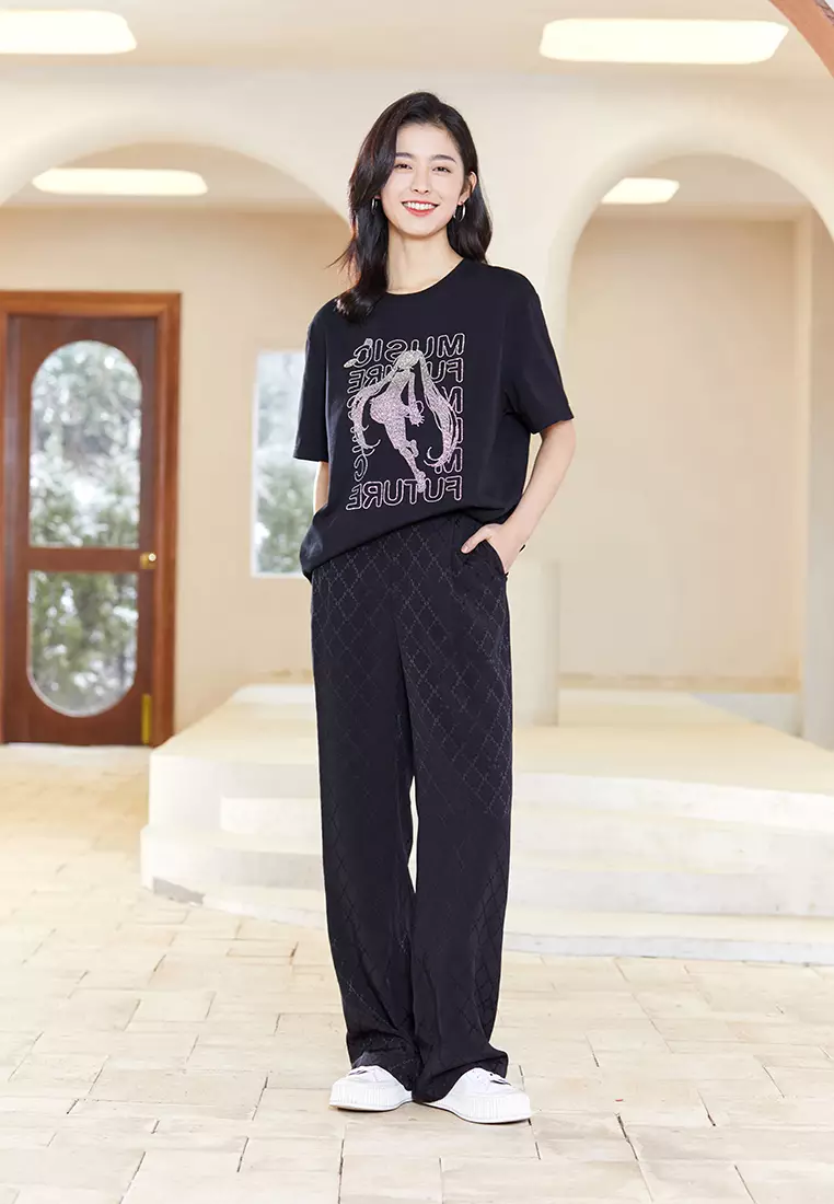 Oversized T-Shirt with Graphic Design