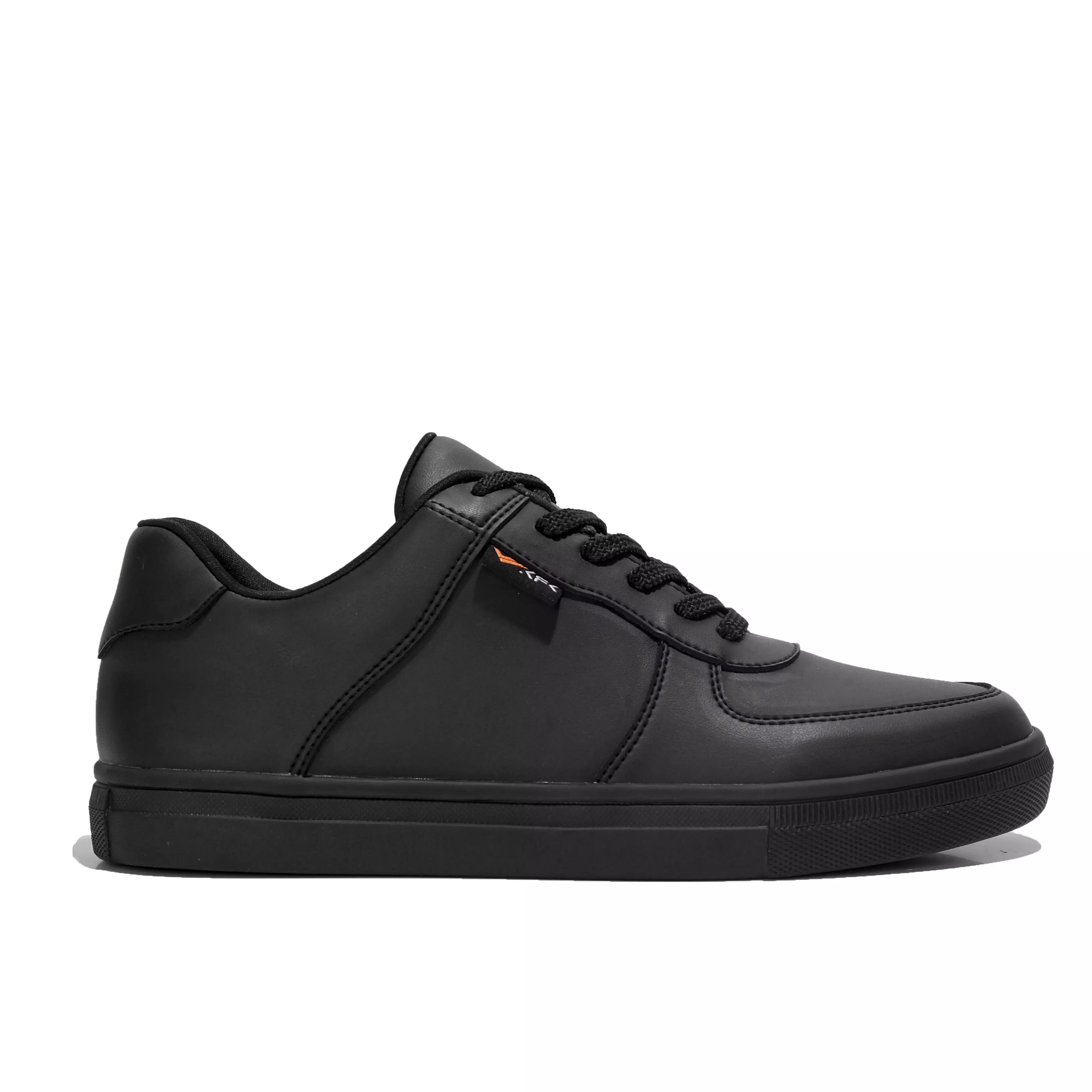 Sepatu kets lokal on sale