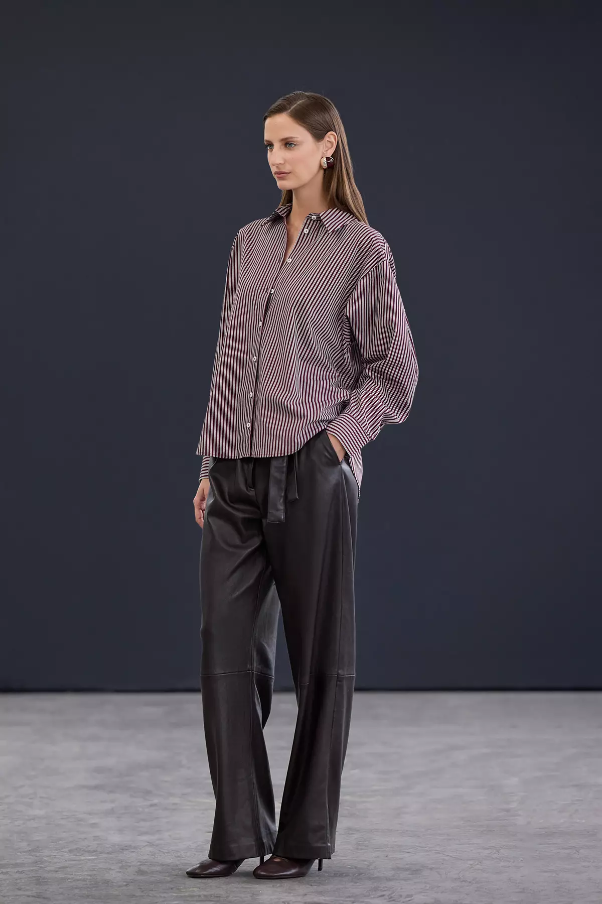 Trendyol Studio Burgundy-Multicolored Striped Oversize Cotton Poplin Shirt Twoaw26Go17
