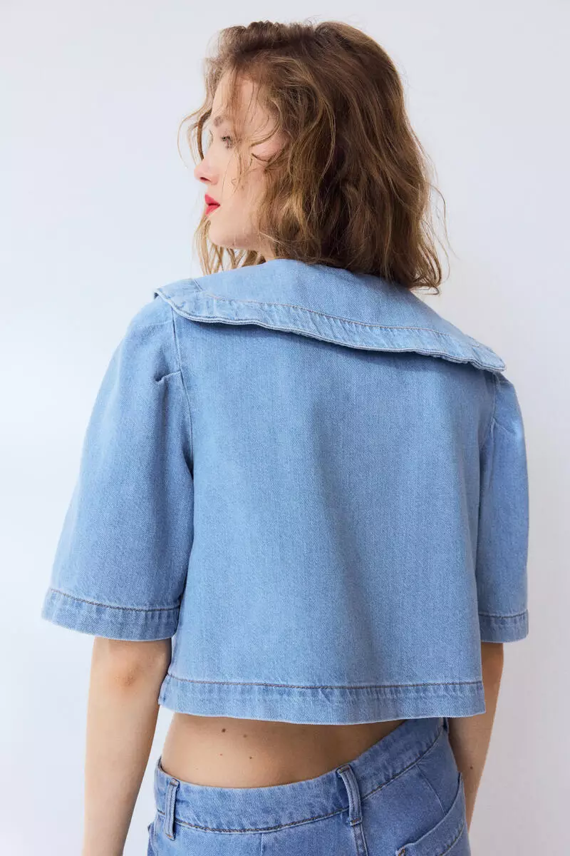 Collared denim blouse