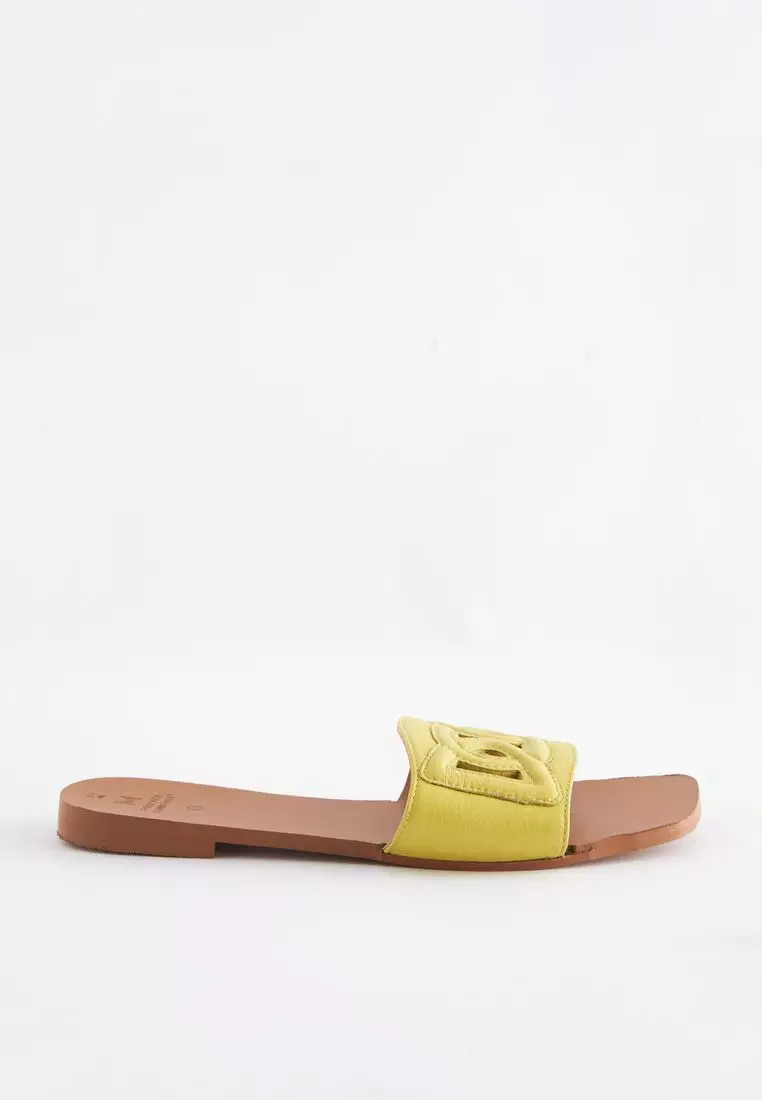 Cut out 2025 sandals flat